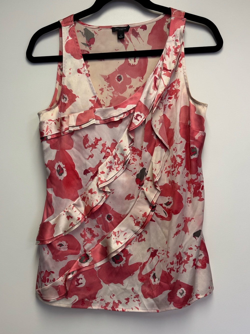 Ann Taylor Silk Ruffle Tank Top Size S Red Floral Cream Watercolor Pattern